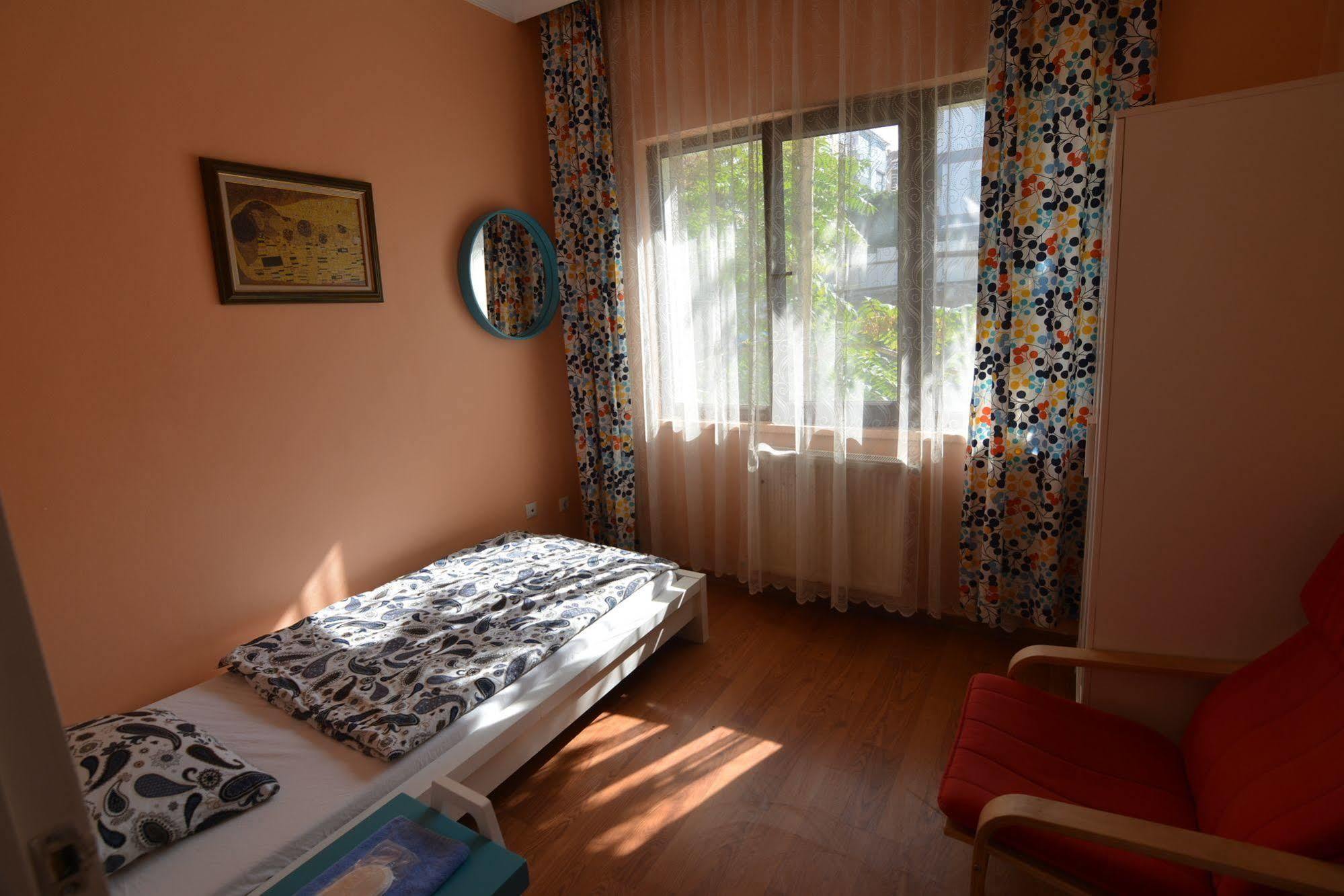 Deeps * Ankara
